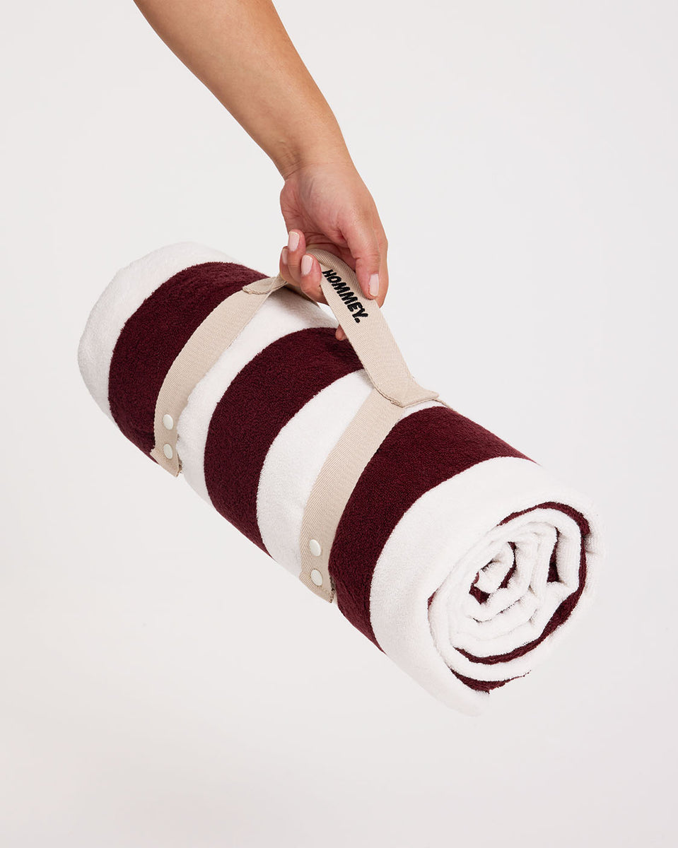Hommey Beach Blanket, Red Velvet