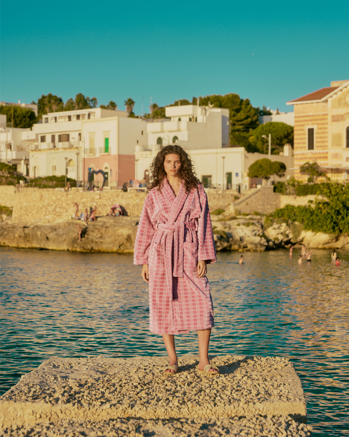 Robes TINA Femme | Achetez en ligne sur Robes TINA Femme | Achetez en ligne sur